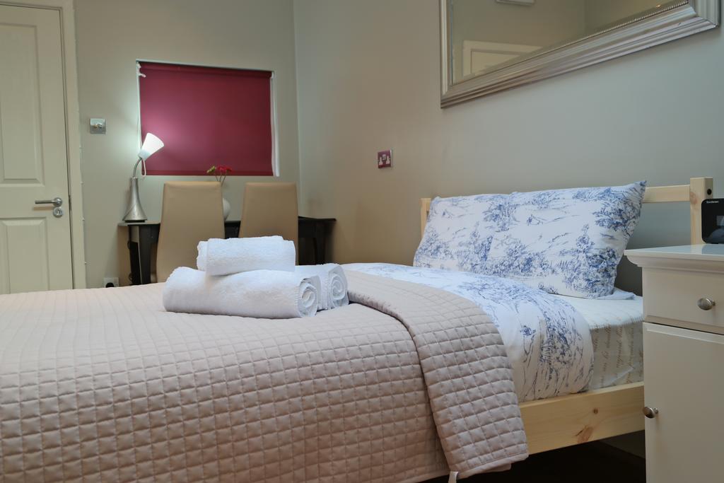 London Malvern Road Rooms To Let Esterno foto